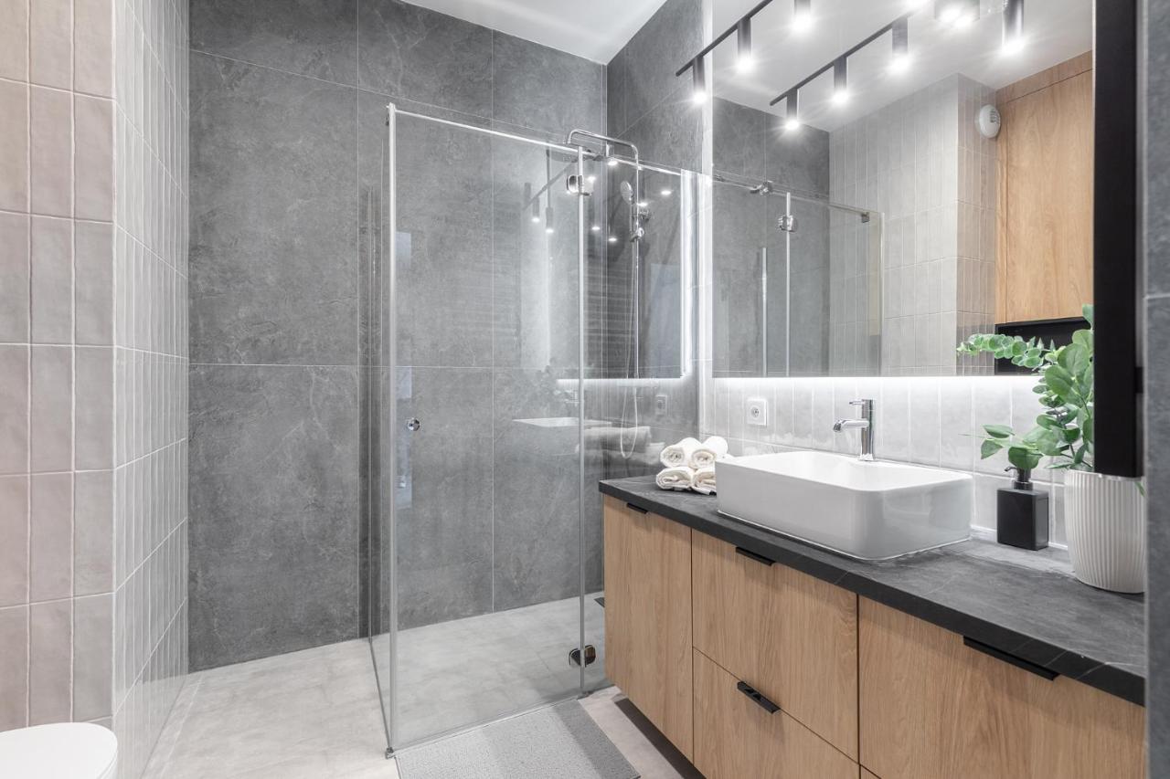 ורשה Superapart Stanislawa Augusta Apt 8 מראה חיצוני תמונה